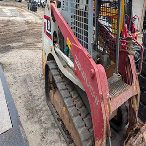 Cargadora de orugas compacta TL8 2017 con cabina cerrada, máquina de construcción de alto rendimiento - Product Image 1