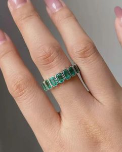 Bague d'éternité en diamant fantaisie de 3 carats cultivé en laboratoire, plaquée argent, or 14 carats, cadeau pour femme, pour anniversaire de mariage - Product Image 2