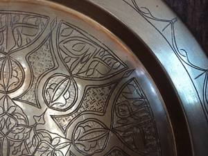 Assiette de présentation de luxe gaufrée avec bordure dorée pour mariage, banquet, hôtel, décoration de table - Product Image 4