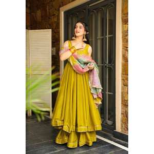 Ensembles modestes de créateur-Robe de soirée avec bas et Dupatta - Product Image 4