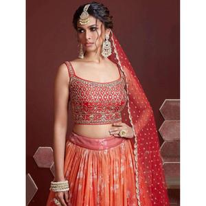 Sorprendente Naranja Digital Impreso Organza Seda Lehenga Choli - Product Image 3