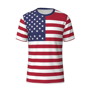 Camiseta de hombre con estampado de la bandera estadounidense, cuello redondo, informal, para verano, de punto, poliéster, manga corta, conjunto de dos piezas con pantalones cortos. - Product Image 3