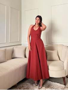 ชุดเดรสลำลองลายดอกไม้ผ้าฝ้ายลินินสำหรับฤดูร้อน ทรงหลวม ใส่สบาย เหมาะสำหรับไปเที่ยวชายหาด ชุดเดรสยาวสำหรับผู้หญิง - Product Image 4