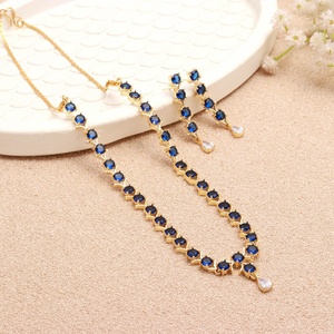 Conjunto de collar y aretes de tanzanita, chapado en oro de 22 quilates, regalo para ella, conjunto de joyería para bodas y fiestas. - Product Image 3