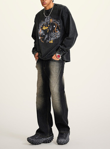 Sudadera unisex personalizada al por mayor con estampado digital, mangas largas y tela premium, ideal para marcas de ropa urbana de temporada. - Product Image 2