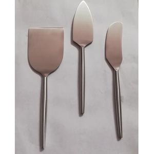 Juego de Cuchillos para Queso de Acero Inoxidable de Alta Calidad con Mango de Latón, Aptos para Alimentos y Lavavajillas, Juego de Queso con Tenedor y Cuchara - Product Image 4