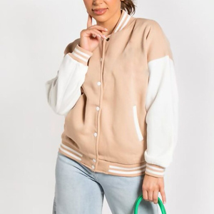 Chaqueta Varsity para Mujer, Azul Claro y Blanco en Contraste, Manga Larga, Cuello Camisero, Cierre de Botón, Poliéster y Algodón, para Otoño - Product Image 4