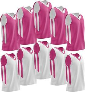 Uniforme de Baloncesto Personalizado de Alta Calidad – Camiseta y Pantalones Cortos Sublimados 100% Poliéster - Product Image 4