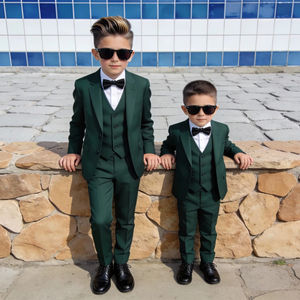 Conjunto de traje formal de 3 piezas para niños en verde oscuro con chaleco y pajarita - Traje de esmoquin para fiesta de boda para niños - Product Image 1