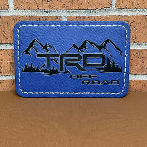 แผ่นหนังเทียมแบบใหม่ปี 2026 สำหรับติดหมวก รูปทรงสี่เหลี่ยม สามารถตัดด้วยเลเซอร์ได้ พร้อมกาวในตัว คุณภาพสูงสุด ปรับแต่งได้ - Product Image 4