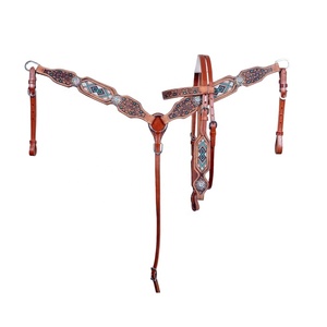 Conjunto de cuello de cabeza y pecho con cuentas de cuero de vaca de alta calidad, Fabricante Mayorista de tallado floral a mano - Product Image 1