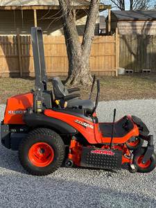 Cortadora de Césped Kubota de Giro Cero con Plataforma de 48/54/60 Pulgadas para Céspedes Pequeños y Medianos, Motor de Gasolina de 4 Tiempos/2 Tiempos, 43cc, Metálica - Product Image 2