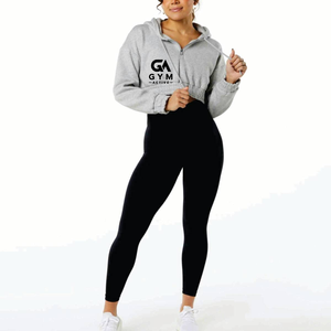 Nueva Sudadera Corta con Capucha para Mujer GYM ACTIVE, Color Gris, Manga Larga, Logotipo Estampado en la Parte Delantera, Tejido de Lona de Secado Rápido - Product Image 3
