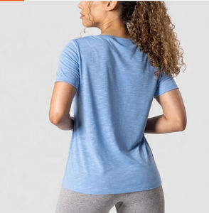 Camiseta Personalizada al por Mayor de Alta Calidad para Mujer, Talla Grande, Cuello Redondo, con Estampado de Letras y Gráficos - Product Image 2