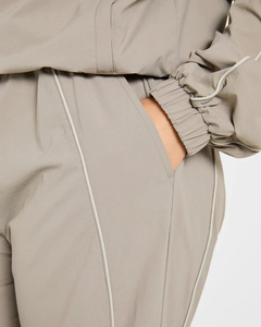 Latest Design Wholesale Customizable Women Lightweight <b>Wind</b> <b>Breaker</b> Waterproof Oversize Gym Joggers Pants MADE BY BS - Product Image 3