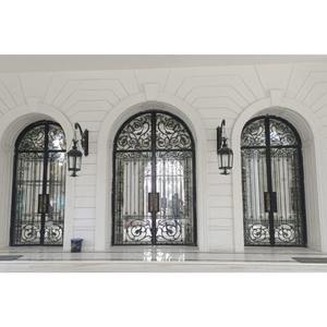 Puerta de Hierro Forjado Estilo Victoriano – Puerta de Entrada Ornamental de Metal de Estilo Antiguo, Puerta Exterior Resistente para Villas y Propiedades - Product Image 1