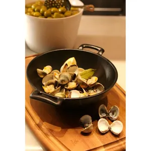 Premium <b>Metal</b> Handmade <b>Bowl</b> Luxury Contemporary Fruit Serving Dish Decorative Centerpiece for Restaurant Hotel Wedding Dining - Product Image 2