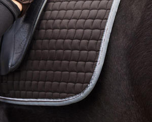 Tapis de Selle Antidérapant Polyvalent Personnalisé pour Chevaux, Protection pour Selles de Saut, Utilisation Quatre Saisons, Couleur et Logo Personnalisables - Product Image 5