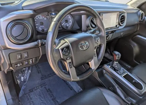 ENVÍO INMEDIATO: Toyota Tacoma TRD 2021 Usada - Product Image 3