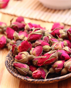 THÉ À LA ROSE PREMIUM – BOUTONS DE ROSE SÉCHÉS NATURELS - Product Image 1