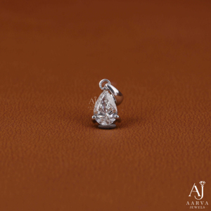 Pendentif élégant en moissanite en argent sterling 925 avec ornements en pierres brillantes, idéal pour les cadeaux et le quotidien – Offre spéciale - Product Image 5
