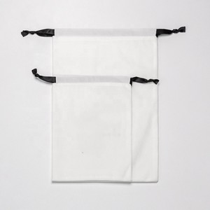 Sacs d'emballage en coton à cordon de serrage imprimés sur mesure, écologiques, lavables, réutilisables, résistants à l'eau, durables pour un usage domestique - Product Image 5
