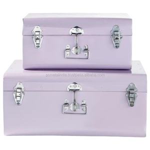 กล่องเก็บของโลหะสีทองและสีดำแบบตอกลาย สำหรับใส่เสื้อผ้าและเครื่องประดับ กล่องเก็บของน้ำหนักเบา แข็งแรง สำหรับใช้ในบ้าน พร้อมกุญแจล็อค - Product Image 2