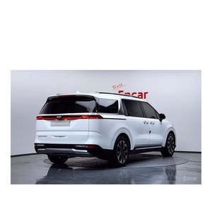 2021/11 for Kia Carnival Noblesse 9-Seater Diesel Automatic with Left Steer 125,650 km Leather Seats - Product Image 2