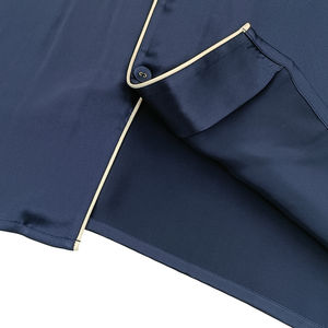 Ensemble de vêtements de nuit pour homme en satin de soie 100% - Vêtements de détente à manches courtes - Respirant et à séchage rapide - Product Image 5