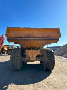 Camion à benne basculante Volvo A40F jaune d'occasion avec garantie de 4 ans, contrôlé par PLC, haute efficacité opérationnelle - Product Image 3