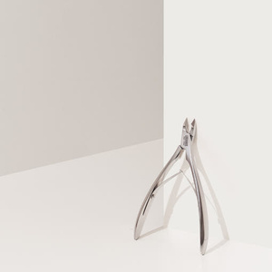 Coupe-cuticules de qualité supérieure LUCANUS, type H, coupe-ongles professionnel pour les doigts, avec accessoires, design portable et boîte cadeau - Product Image 5