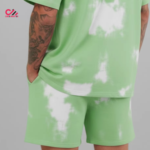 Ensemble T-shirt et short tie-dye vert pour homme, tricoté, respirant, style ample, produit le mieux noté, en promotion - Product Image 5