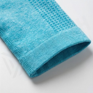 Conjunto de Yoga para Mujer de Material Duradero, Ropa Deportiva Transpirable de Primera Calidad para Gimnasio y Entrenamiento - Product Image 6