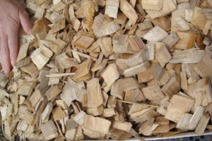 Sciure de pin naturelle et copeaux de bois de pin doux pour la litière des chevaux et des poulets, achetez en ligne à bas prix, disponible en gros - Product Image 2