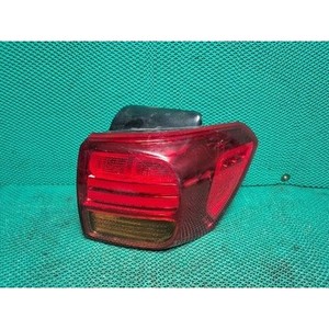 Conjunto de Luz Trasera Derecha para Carnival 2014-2018, Usado, OEM 92402A9500 - Product Image 1