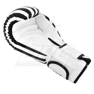 ถุงมือชกมวยหนังแท้ปักโลโก้ตามสั่ง สำหรับเด็ก ถุงมือชกมวยแบบเต็มนิ้ว - Product Image 4