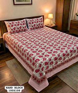 Parure de lit en coton imprimé à la main, très vendue, taille King, avec 2 taies d'oreiller réversibles à fermeture éclair, pour usage quotidien à la maison, disponible à la vente - Product Image 3