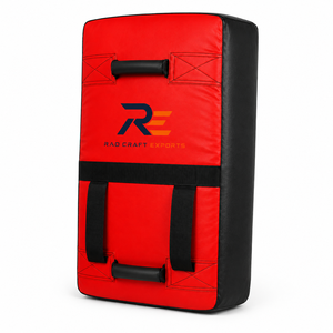Escudo de patada de alta calidad que proporciona excelente absorción de impactos, asas seguras y soporte confiable para la práctica diaria. - Product Image 5