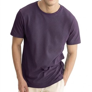 เสื้อยืดผู้ชายสีฟ้าอ่อน ผ้าฝ้าย แขนสั้น คอกลม ทรงปกติ สวมใส่สบาย ระบายอากาศได้ดี สีพื้น คอกลม - Product Image 6