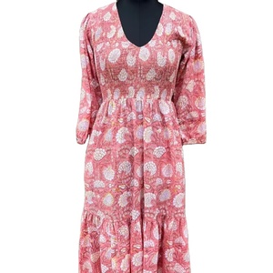 Vestido Bohemio de Algodón Indio Ecológico Estampado a Mano hasta la Rodilla con Cintura Natural - Product Image 1