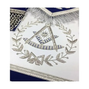 Alfombra Masónica de Terciopelo para Maestros Masónicos de la Gran Logia Azul, Uso en Catedral, con Bordado Fino, MAP-0019 - Product Image 2