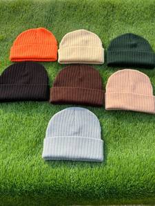 Unisex Adult Beanie Hat Solid Color Pink <b>Red</b> 100% Acrylic Flat Knitted Casual Winter Cap Beanies Manufacturers Custom Branding - Product Image 2