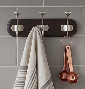 Modern Wall Mounted Metal <b>Hook</b> Rack 3 <b>Hooks</b> Anti Rust Design For Clothing Storage Elegant Home Decor - Product Image 4