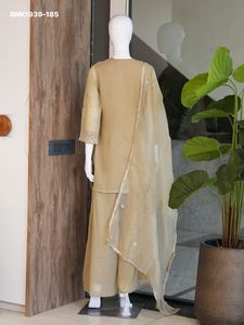 Conjunto de Kurti Corto de Calidad Premium con Bordado Cosmos y Dupatta a juego con Plazzo - Proveedor Indio a Precio Mayorista - Product Image 5