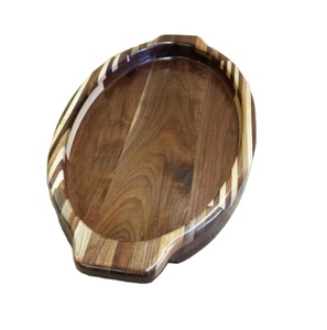 Assiette de service sûre pour l'hôtel Plateau de service en bois de forme ronde de qualité alimentaire Assiettes en bois pour décor de service Eid pour hôtel - Product Image 1