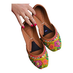 Punjabi Women Khussa Floral Embroidered Genuine Leather Ballet <b>Flats</b> Slip-On Round Toe Breathable All Seasons - Product Image 4