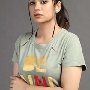 Camisetas Ajustadas para Mujer, Primavera-Verano, Spandex/Poliéster, Color Rojo Brillante, Varias Opciones Disponibles - Product Image 3