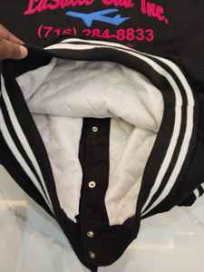 Chaqueta universitaria estilo bomber con letras bordadas personalizadas, chaqueta universitaria estilo béisbol, chaqueta universitaria Old Friends School. - Product Image 2