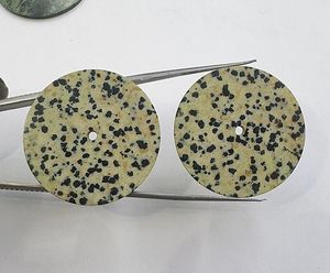 หน้าปัดนาฬิกาพร้อมกลไก NH35 หินแจสเปอร์ลายดัลเมเชียนธรรมชาติ สีน้ำตาล/ดำ ขนาด 28.5 มม. หนา 1 มม. ดีไซน์คลาสสิก สวยงาม เหมาะสำหรับการประกอบนาฬิกา - Product Image 5