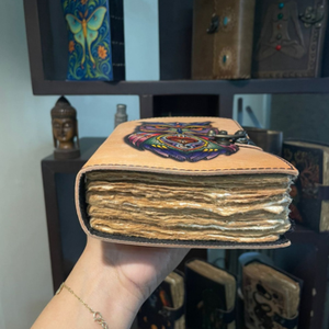 Journal en cuir vintage fait main - Carnet Mandala Hibou imprimé UV avec papier à bords festonnés et reliure cousue, idéal pour offrir - Product Image 4